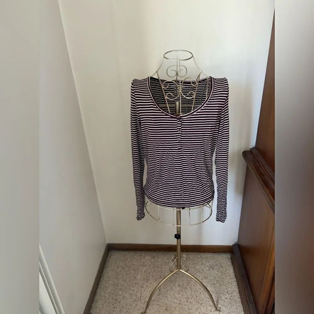 American Eagle Soft & Sexy Maroon Stripe Long Sleeve V Neck Top Medium